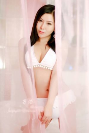 巴黎q娘在线