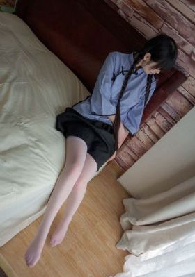 被翁持续侵犯的中文字幕